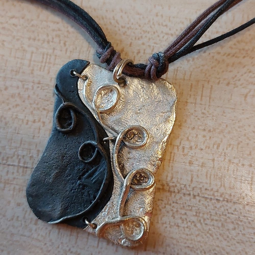 Anju Jewelry Rustic Mixed Metal Necklace - Picture 2 of 5